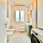 Hostdomus - Casa Vittorio Apartmán Finale Ligure