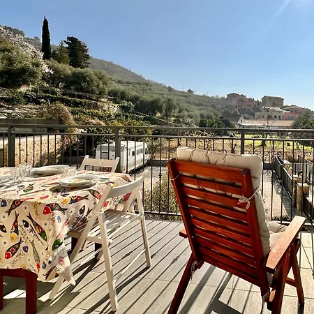 Hostdomus - Casa Vittorio Apartment